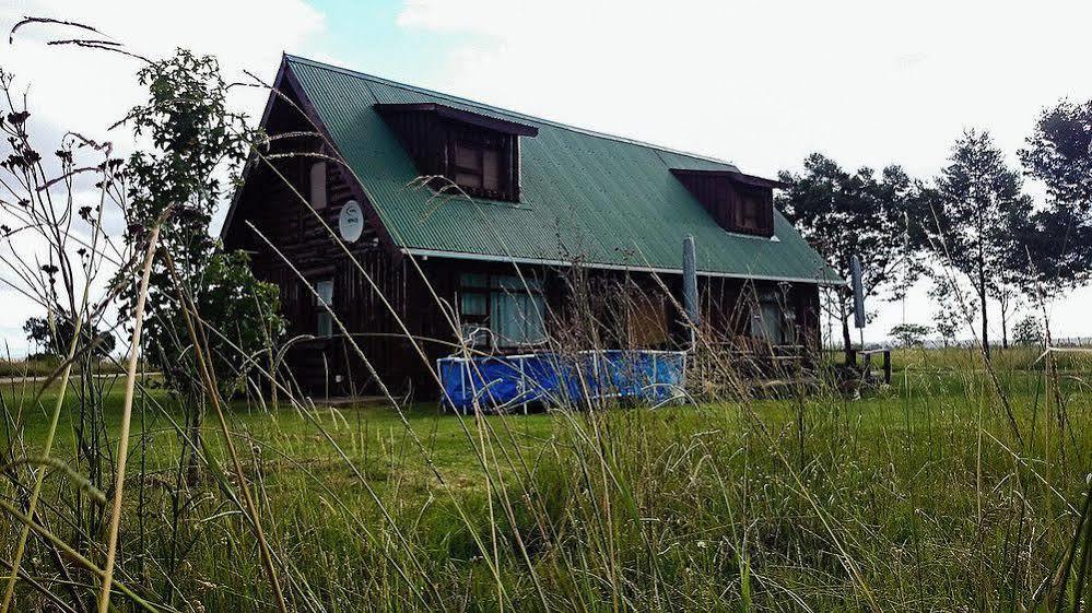 A Log Home At Buffalo Creek Buffeljagsrivier Kültér fotó