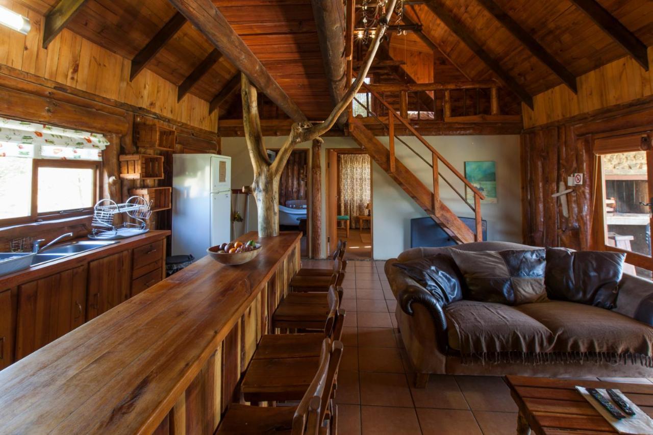 A Log Home At Buffalo Creek Buffeljagsrivier Kültér fotó