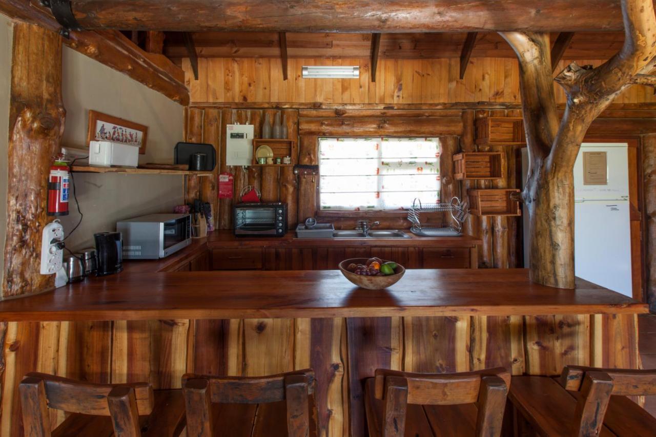 A Log Home At Buffalo Creek Buffeljagsrivier Kültér fotó